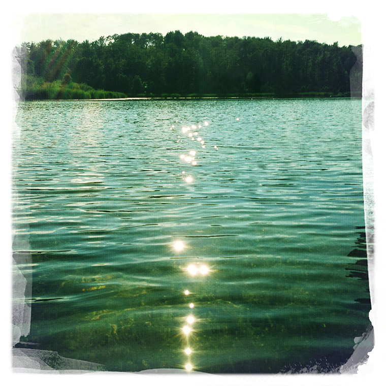 Lake-Sparkles