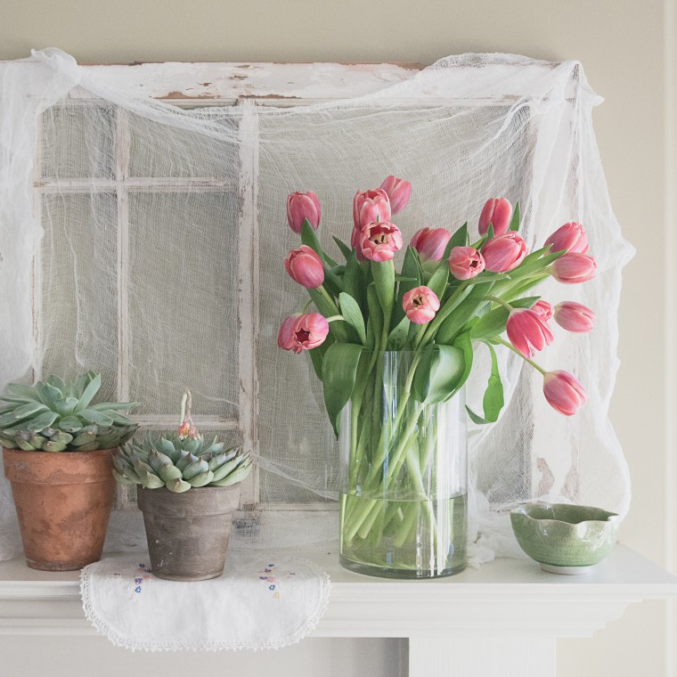 Vintage Window (Pains) Tulips, Friday Finds, Barb Brookbank, Keeping With the Times